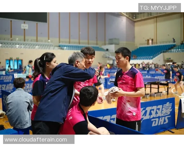 广州乒乓球队在洲际杯中的团队协作表现分析与点评