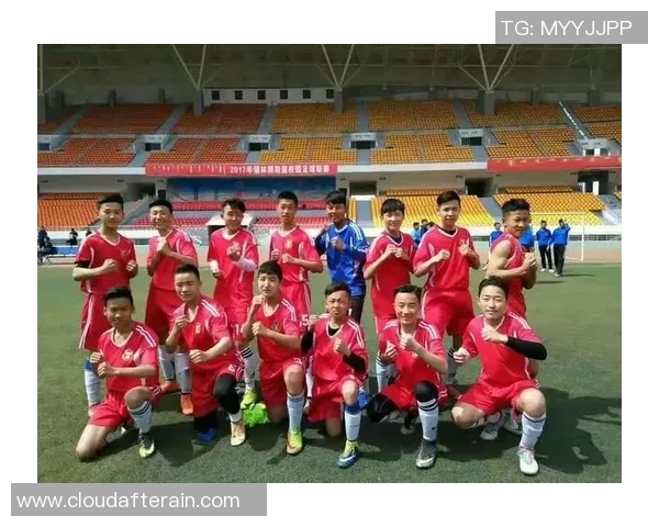 南京足球队在大师赛中的经验与表现分析与点评